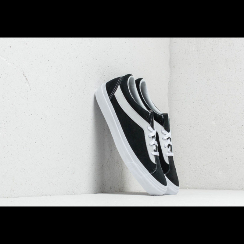 Vans Bold Ni (Staple) Black/ True White | VN0A3WLPOS71