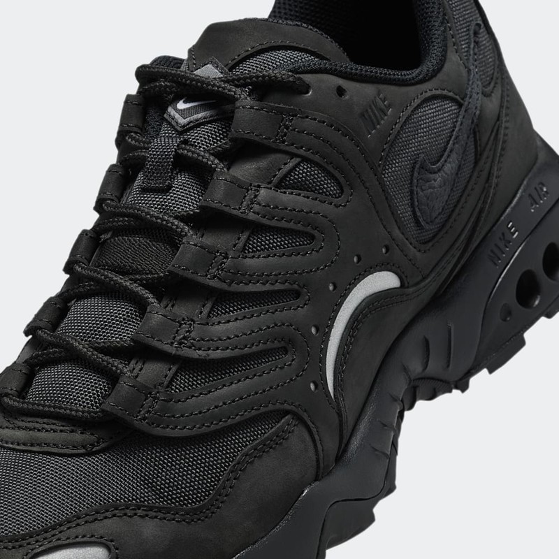 Nike Air Terra Humara SP "Triple Black" | FQ9084-001