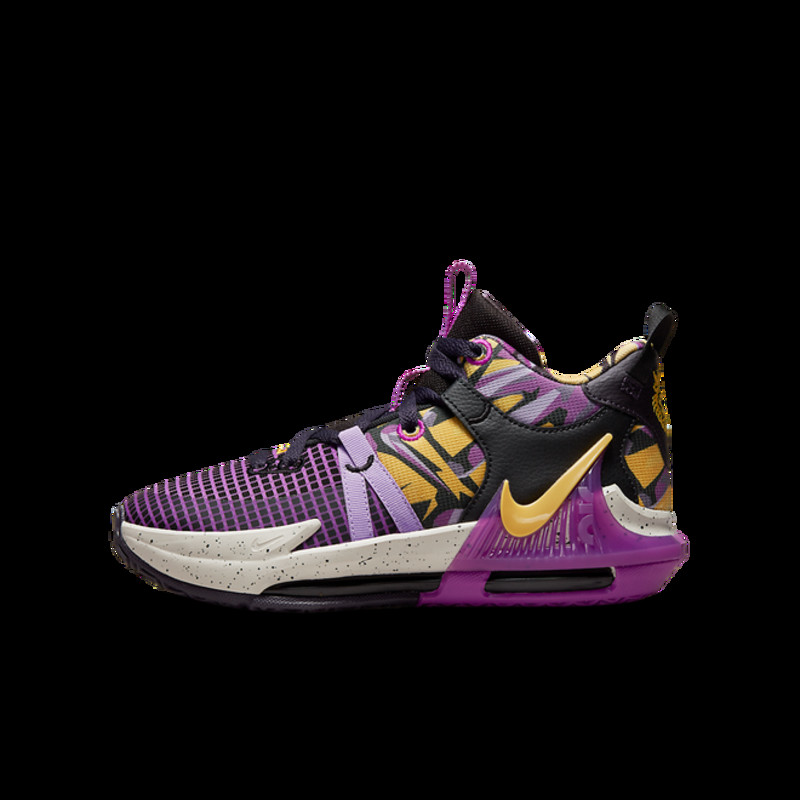 Buy LeBron Witness 7 SE GS 'Lakers Graffiti' - FD0209 001 - Purple