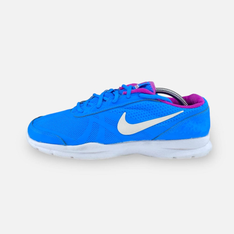 Nike core store motion tr 2