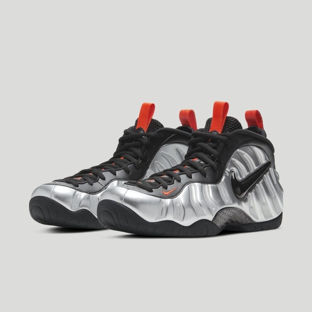 Halloween-Thema bei dem Nike Air Foamposite Pro