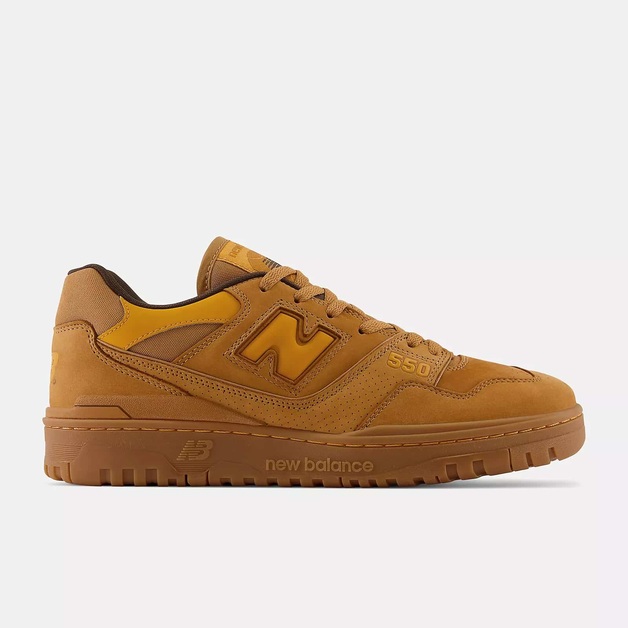 Jetzt online: New Balance 550 „Wheat“