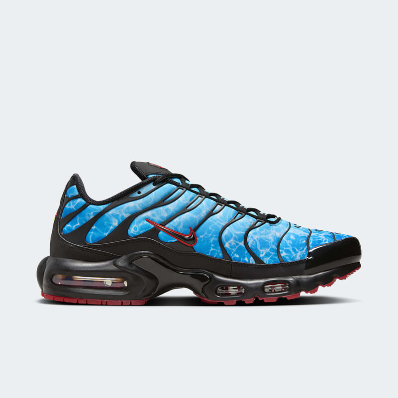 Nike Air Max Plus "Shark Attack" | HQ3824-001