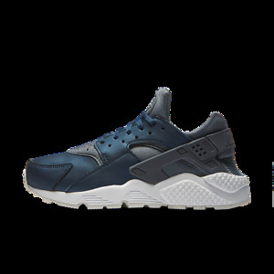 Nike air huarache black/black/vast hotsell grey/premium - marble pack