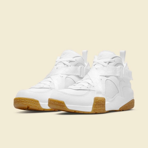 Nike Air Raid im sommerlichen „White Gum“ Colorway