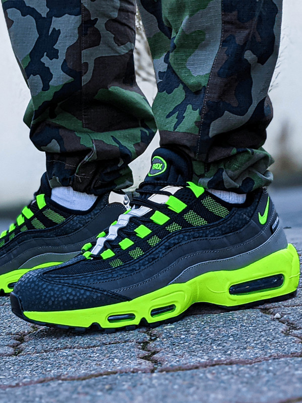 Nike Air Max 95 Kiss My Airs | DJ4627-001