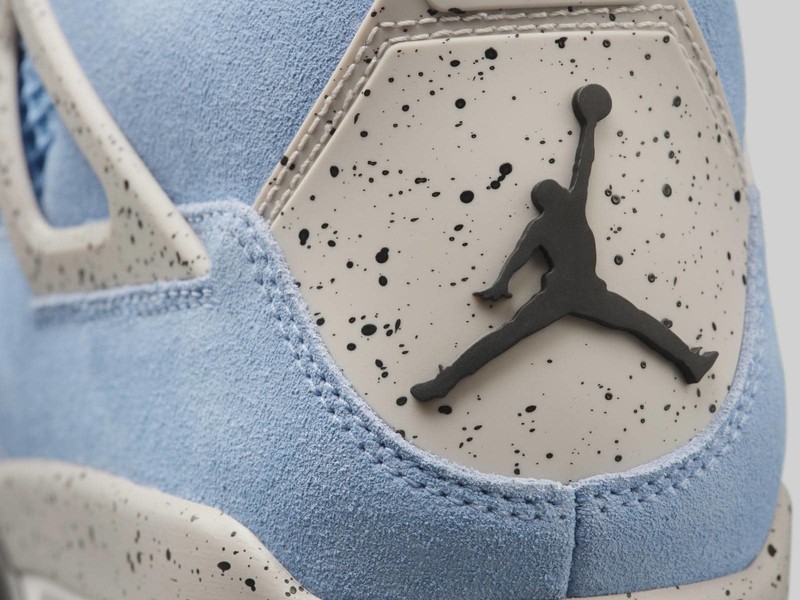 Air Jordan 4 University Blue | CT8527-400