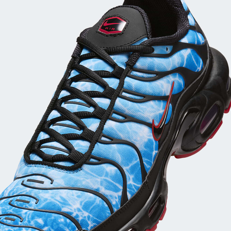 Nike Air Max Plus "Shark Attack" | HQ3824-001