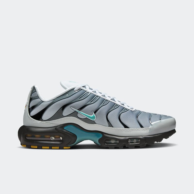 One Block Down x Nike Air Max Plus "Grey" | FZ3308-001