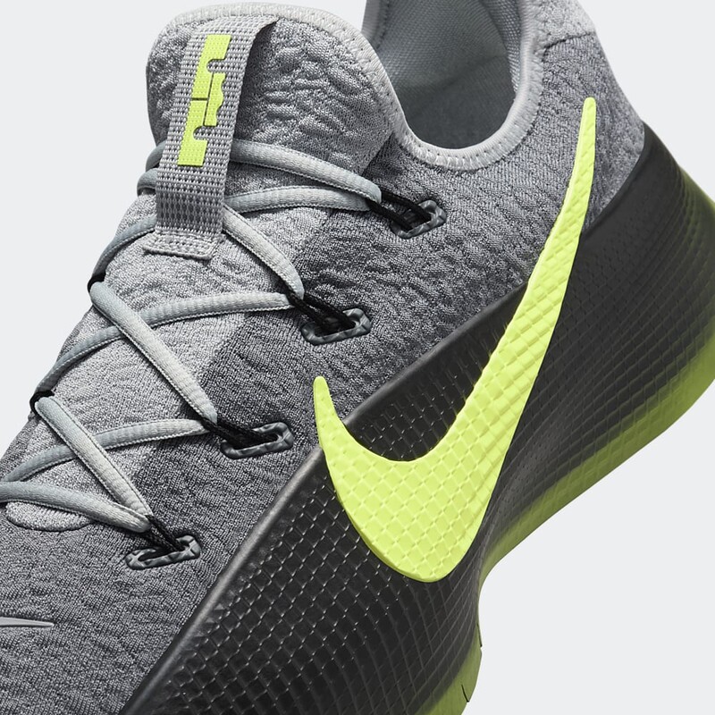 Nike LeBron TR 1 "Smoke Grey/Volt" | FJ6151-001