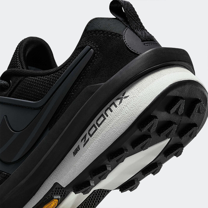 sacai x Nike Zegamadome SP "Black" | HQ8618-001