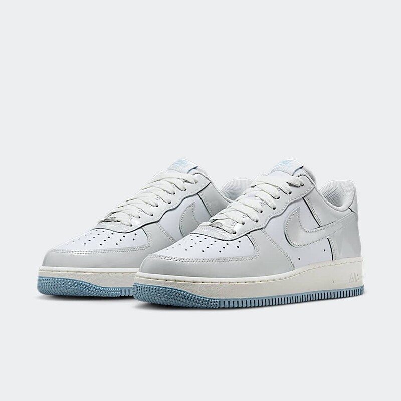 Nike Air Force 1 Low "Photon Dust" | IH4461-100