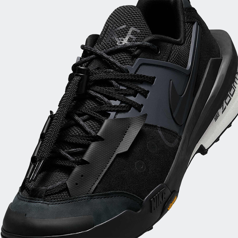 sacai x Nike Zegamadome SP "Black" | HQ8618-001