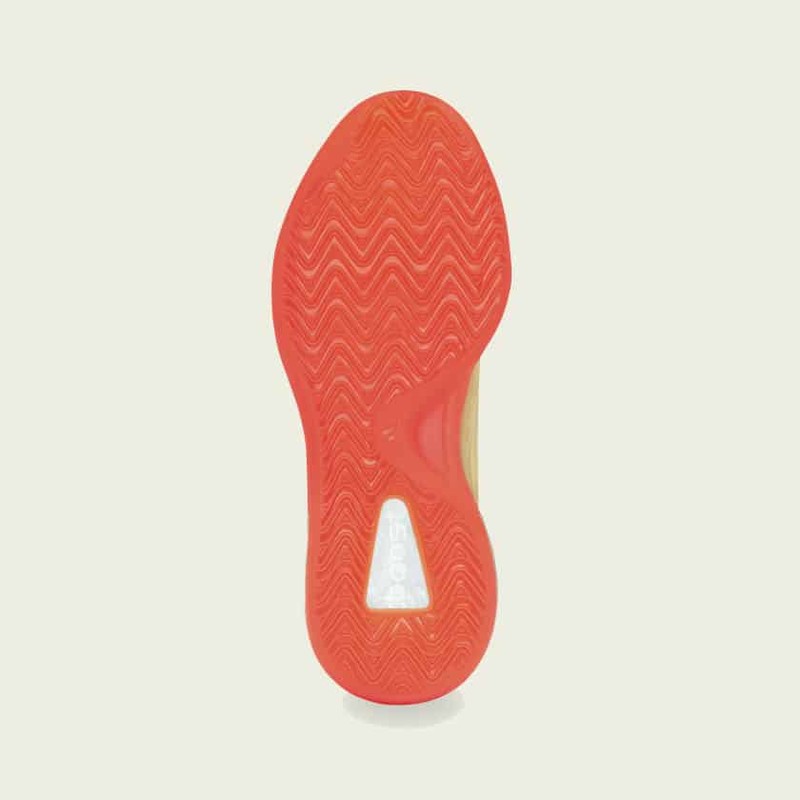 adidas Yeezy QNTM Hi-Res Coral | HP6595