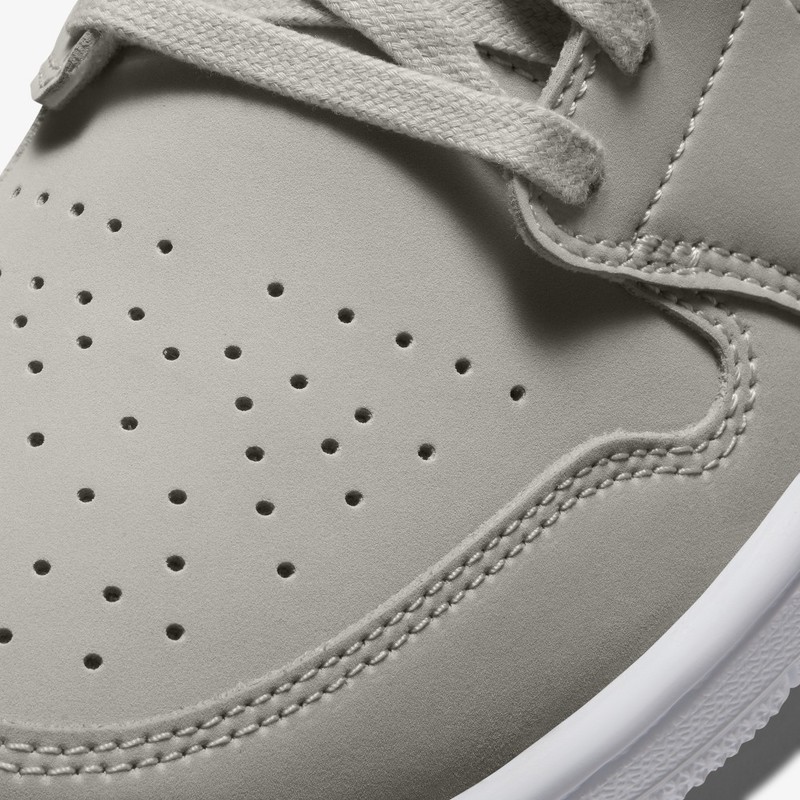 Air Jordan 1 Low Grey Fog | DC0774-002