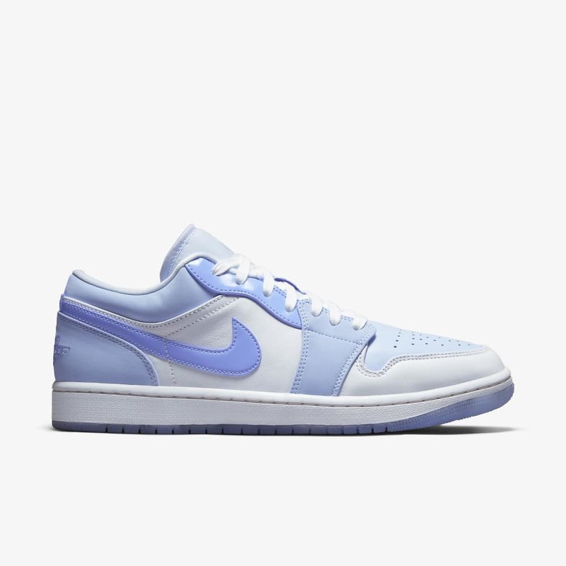 Air Jordan 1 Low SE Mighty Swooshers | DM5442-040