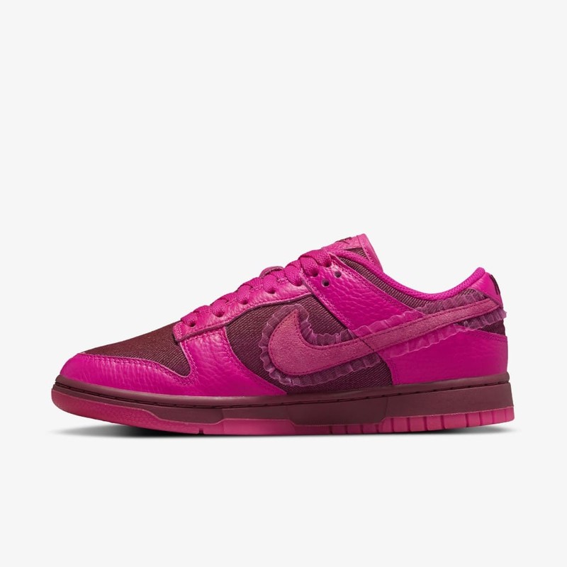 Nike Dunk Low Valentines Day | DQ9324-600
