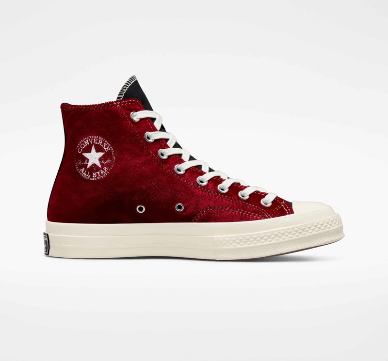 Converse Chuck 70 High Beyond Retro Velvet | A03266C