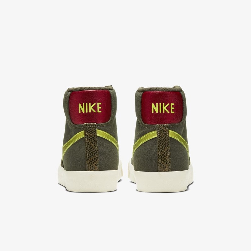 Nike Blazer Mid Vintage 77 Olive Snakeskin | CZ0462-200