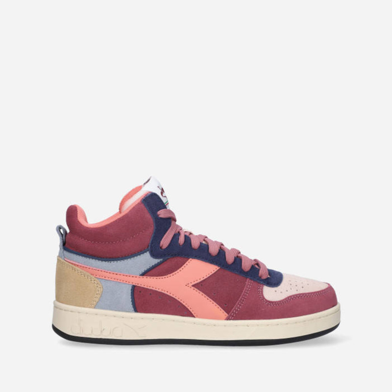 Diadora outlet on on sale line