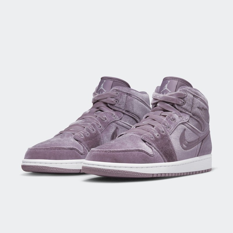 Air Jordan 1 Mid SE Purple Velvet | DQ8397-500