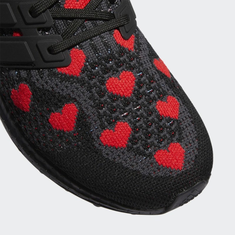 adidas Ultra Boost 5.0 DNA Valentines Day | GX4105