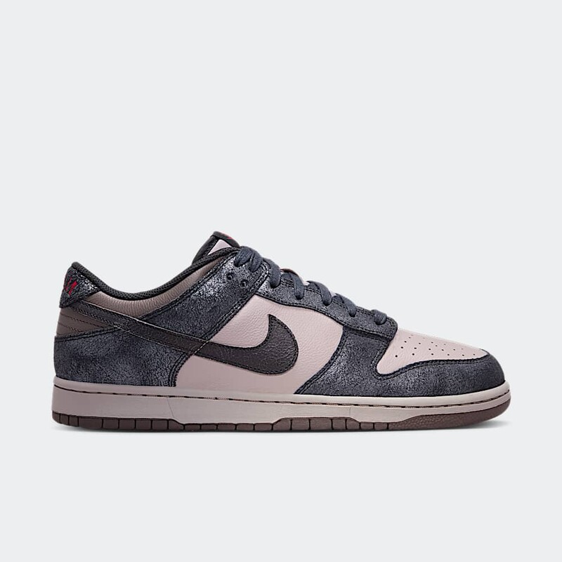 Nike Dunk Low NYC "CBGB" | IB2258-001