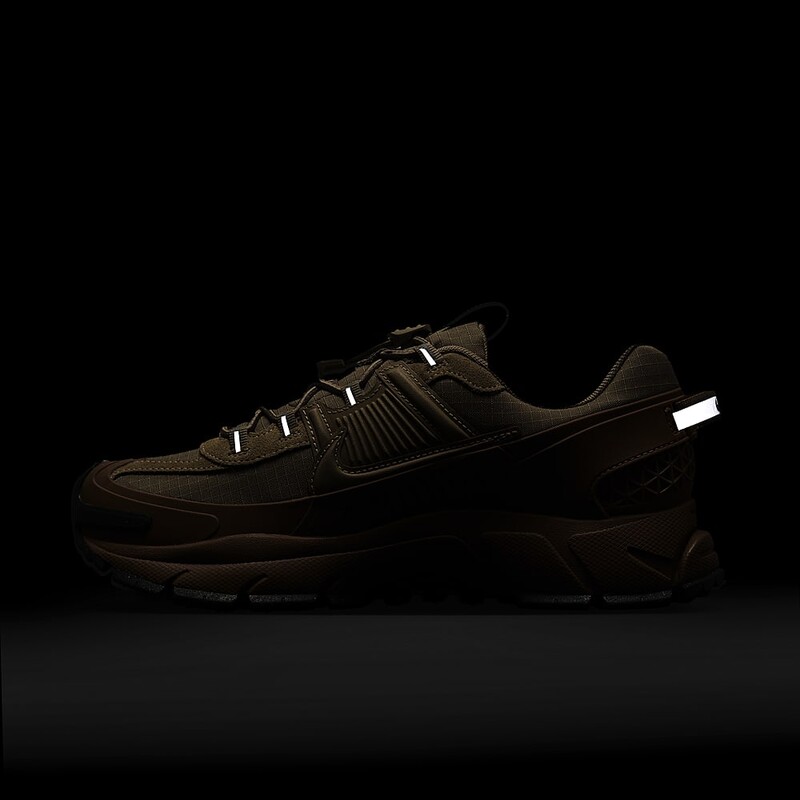 Nike Zoom Vomero 5 Roam "Flax/Khaki" | HQ2181-200