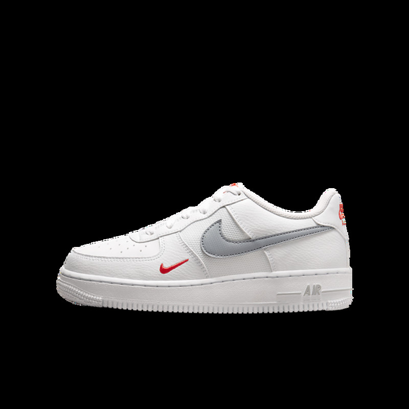 Nike Nike Running drops their latest Low White Wolf Grey Crimson Mini Swoosh (GS) | FD9772-100