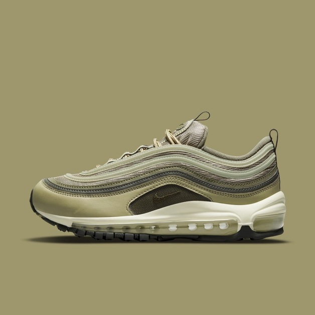 Neuer Nike Air Max 97 mit reflektierenden Stripes