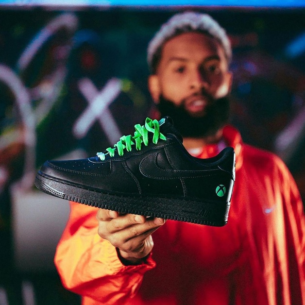 Odell Beckham Jr. vereint sich mit XBOX für einen modifizierten Nike Air Force 1 und XBOX Controller