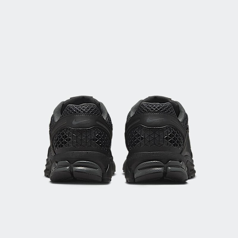 Nike Total 90 III "Triple Black" | IM4841-010