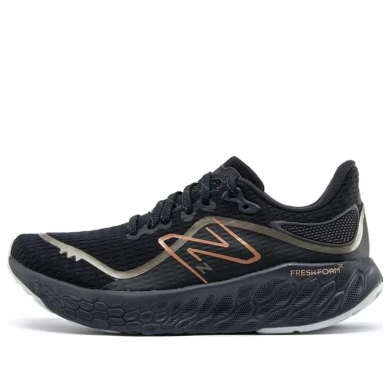 New Balance Hoops Essentials Fundamental Tee x Fresh Foam Permafrost Black Marathon Running | W1080V12