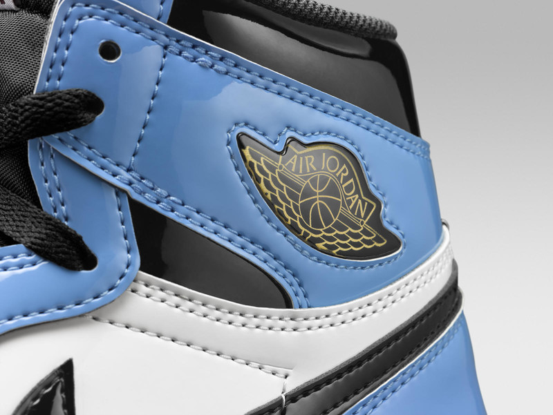 Air Jordan 1 High OG Fearless UNC Chicago | CK5666-100