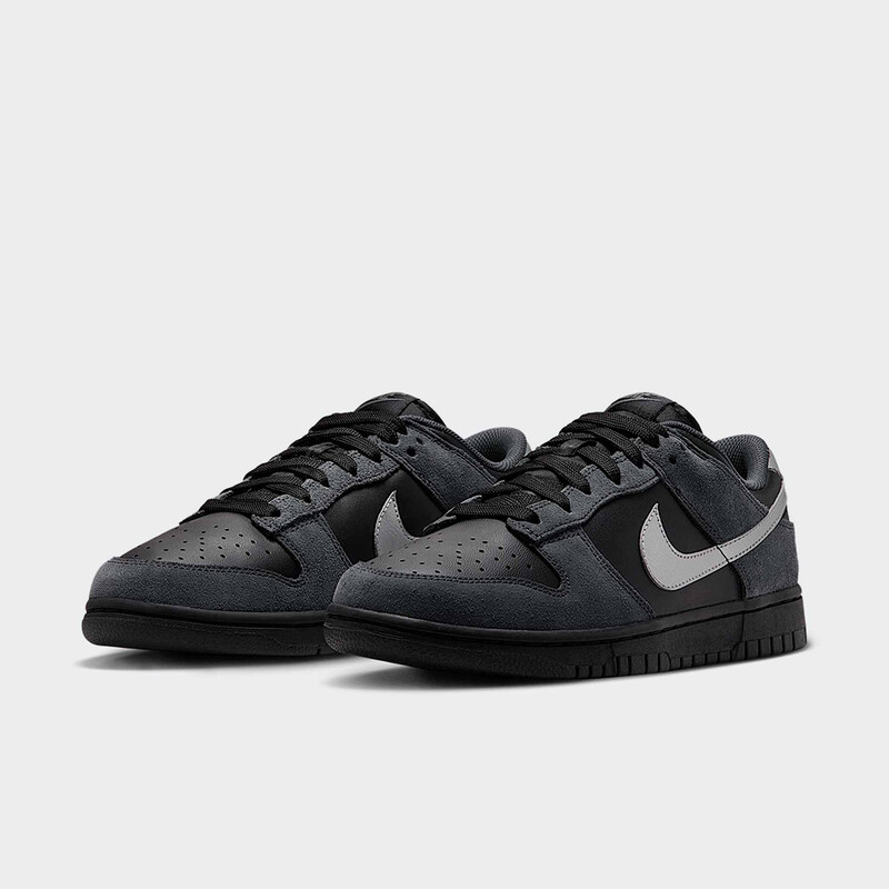 Nike Dunk Low "Black Metallic Silver" | II7636-001