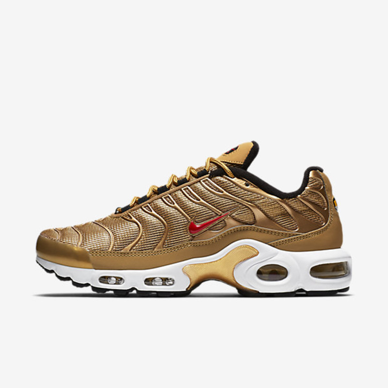 Nike Air Max Plus TN Metallic Gold | 887092-700