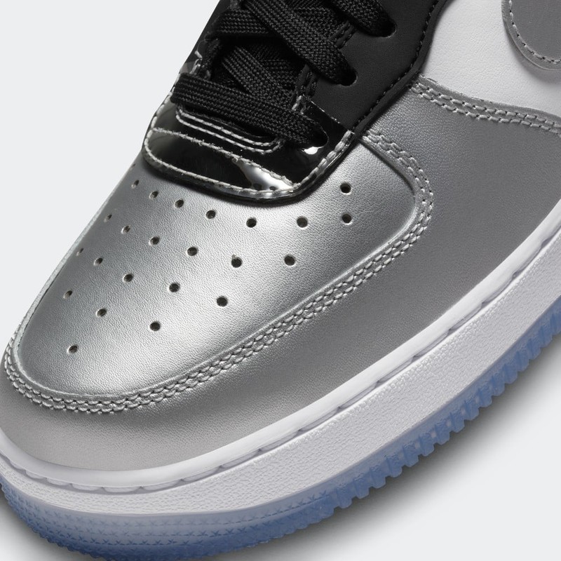 Nike Air Force 1 SE Chrome | DX6764-001