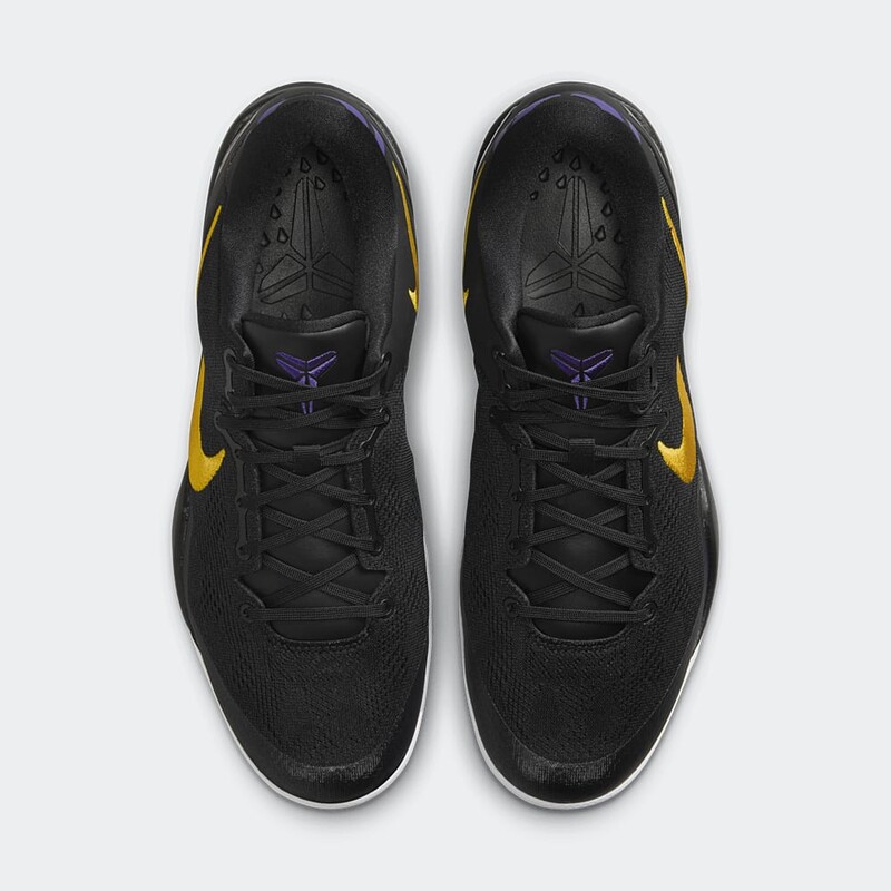 Black and gold kobe 8 online