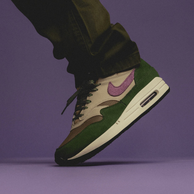 "Skunk”-Inspired Nike Air Max 1 "Treeline" Spotted