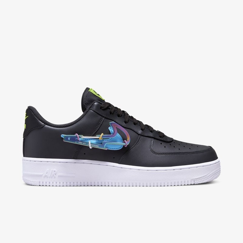 Nike Air Force 1 Low Carabiner Swoosh Release