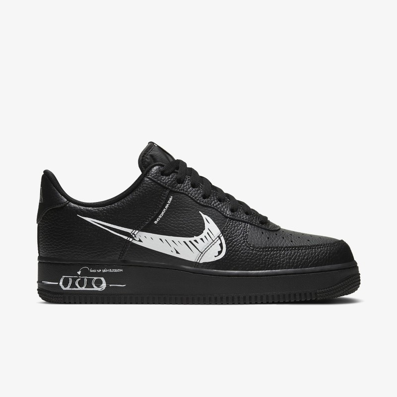 Nike Air Force 1 Sketch Triple Black | CW7581-001