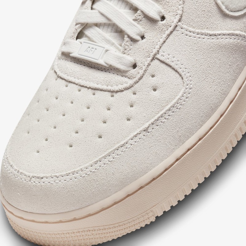 Nike Air Force 1 Premium Summit White | DO6730-100