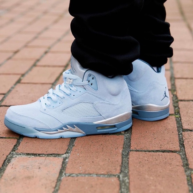 Close-Up vom Air Jordan 5 "Bluebird"