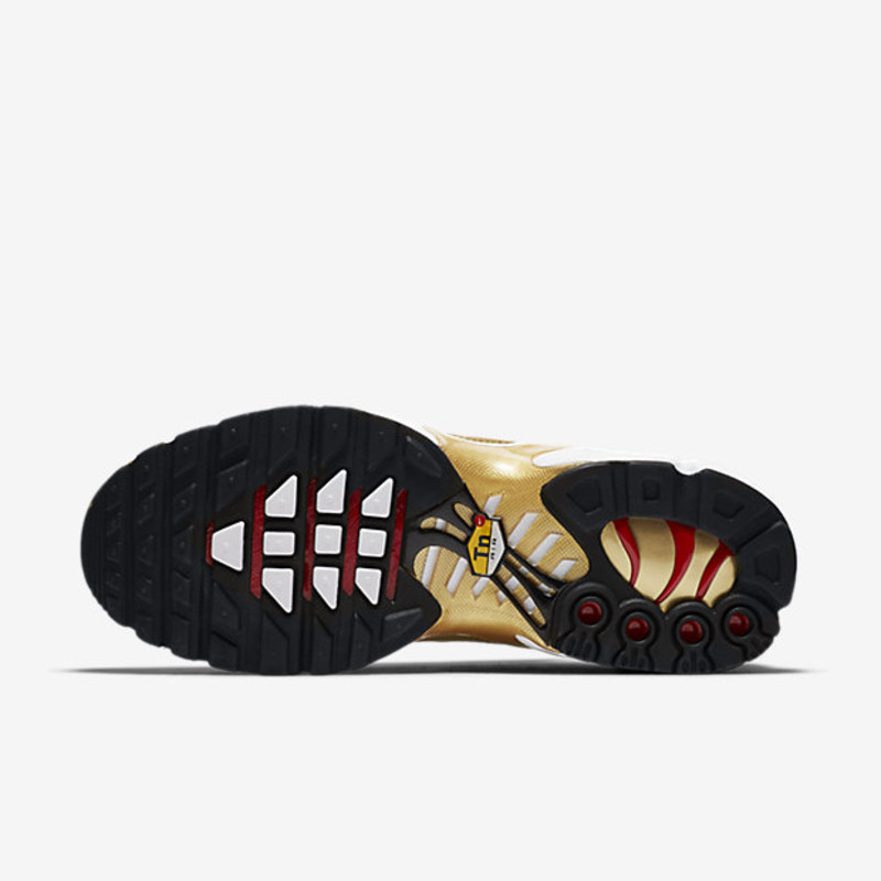 Nike Air Max Plus TN Metallic Gold | 887092-700