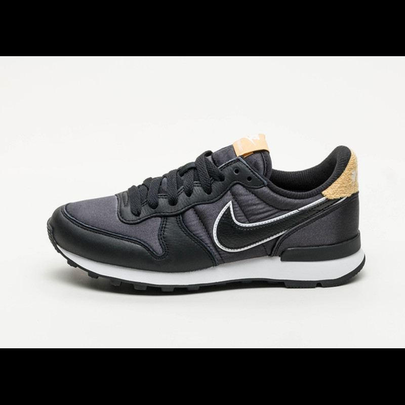 Nike Wmns Internationalist Heat Black Black nike nike react vision whitewhite honeycomb iron grey vast grey Wheat Gold