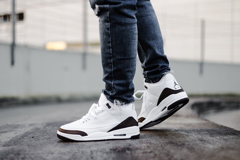 Air Jordan 3 Mocha | 136064-122