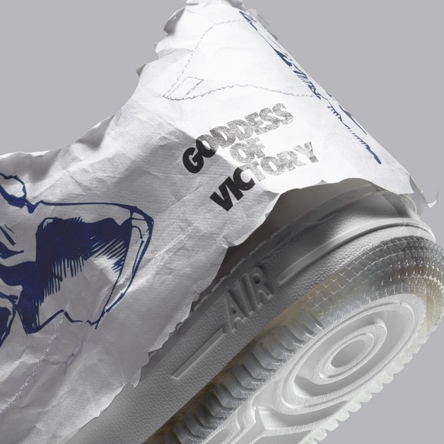 Nike hat den Air Force 1 Shadow „Goddess of Victory“ in Papier eingewickelt
