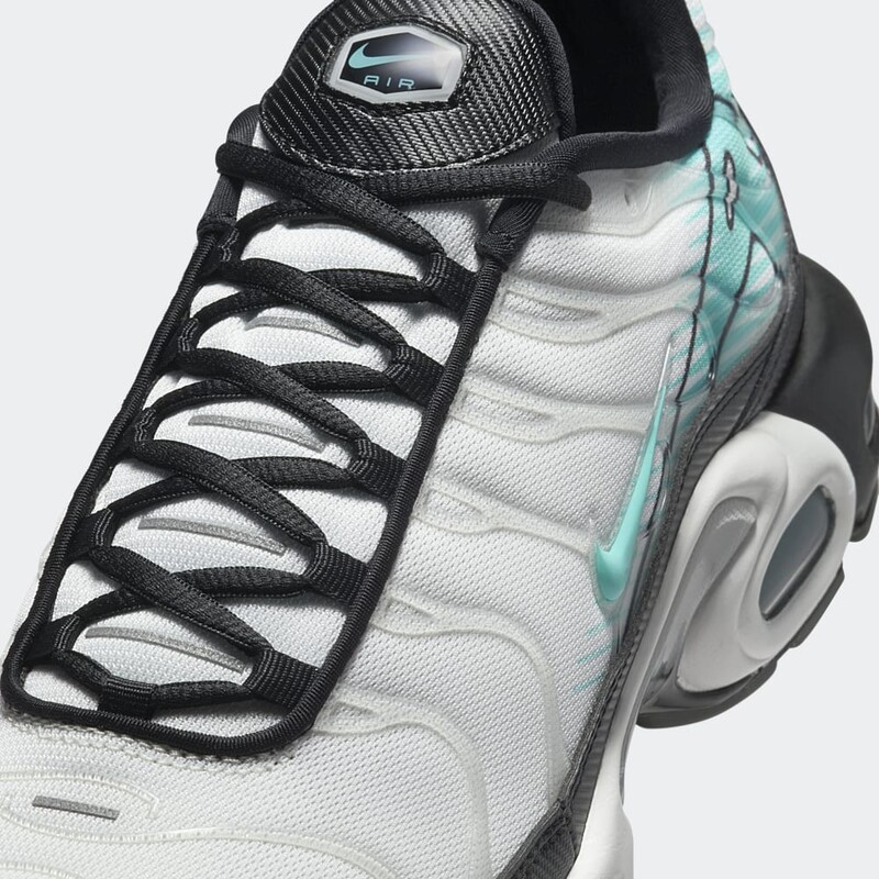 Nike Air Max Plus "Mercurial Vapor" | HV6225-100