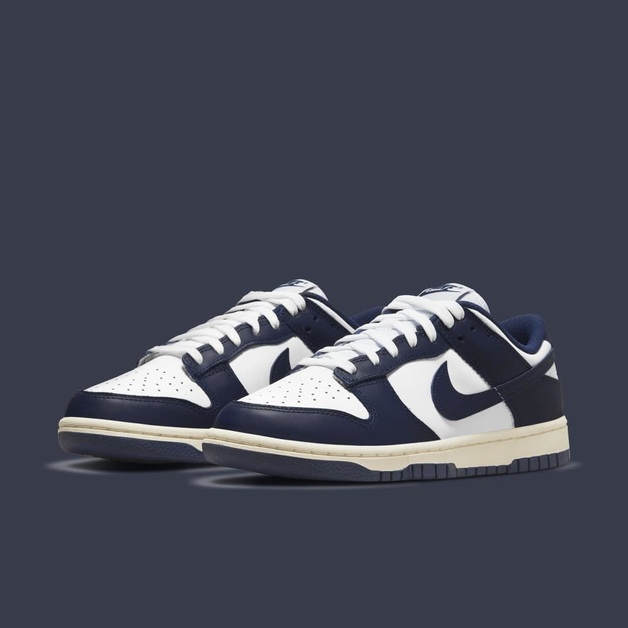 Droppen jetzt die Nike Dunk Lows im Vintage-Design?