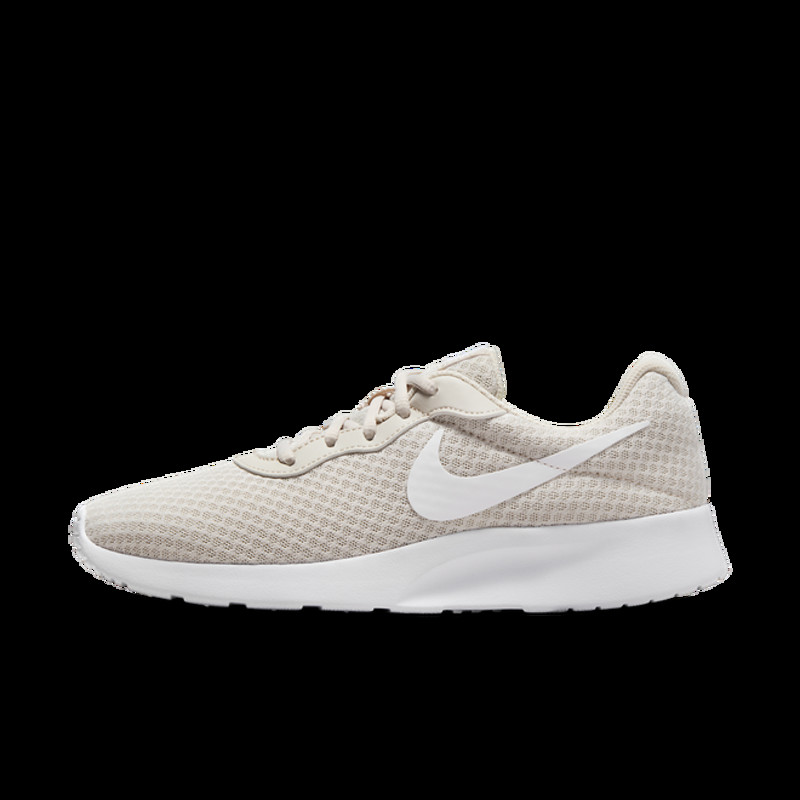 Nike tanjun outlet satin